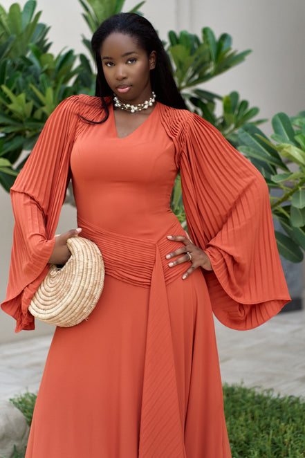 Solís Pleated Maxi